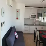 Adria View * Макарска