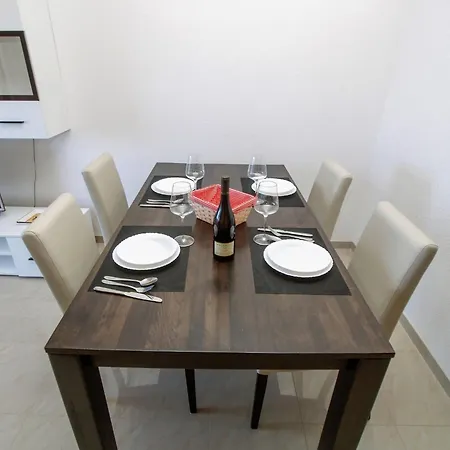 Adria View * Makarska