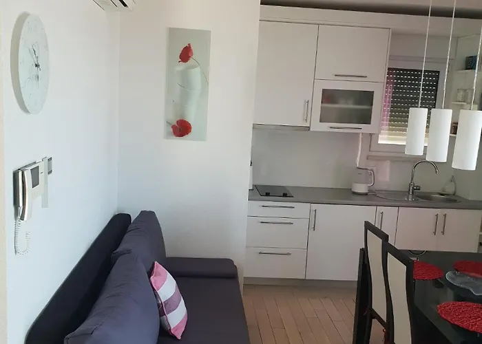 Adria View * Makarska