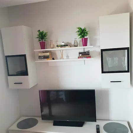 Adria View アパート