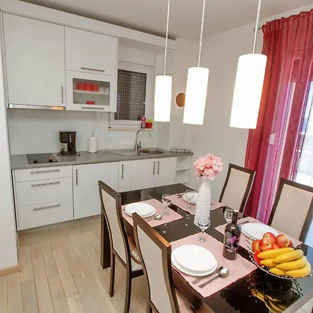 Апартаменты Adria View