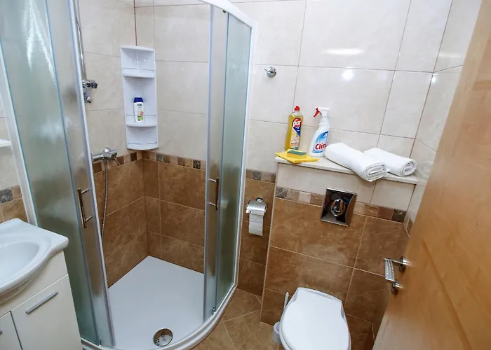 Adria View * Makarska