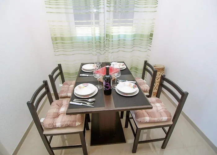 Adria View * Makarská